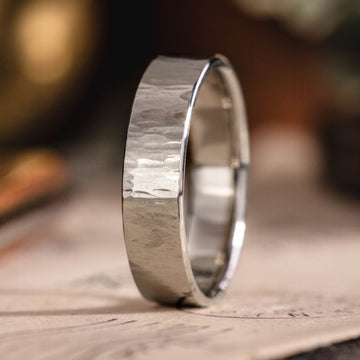 :: Shown in 6mm Wide | White Gold
