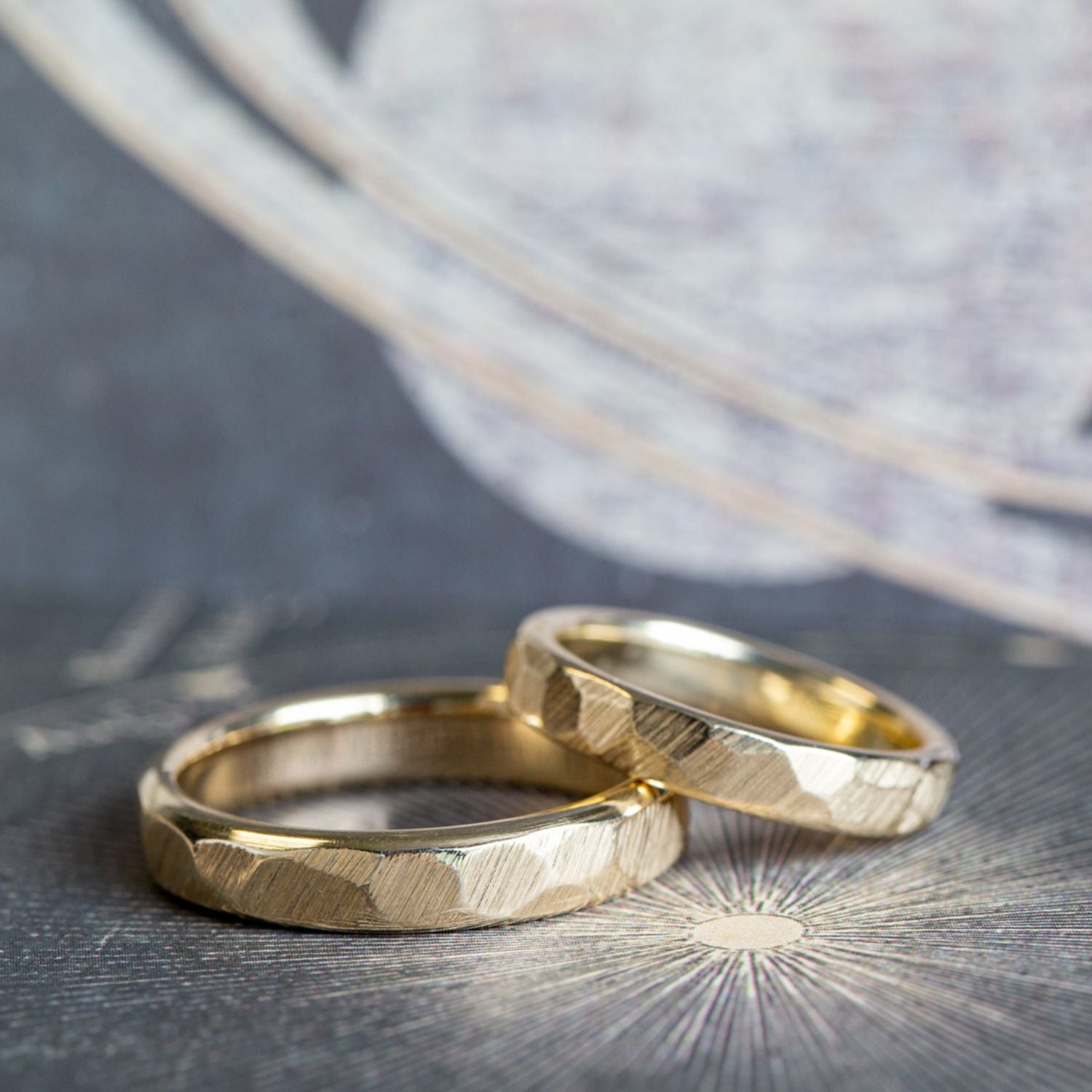 His and Her Gold Wedding Rings Set