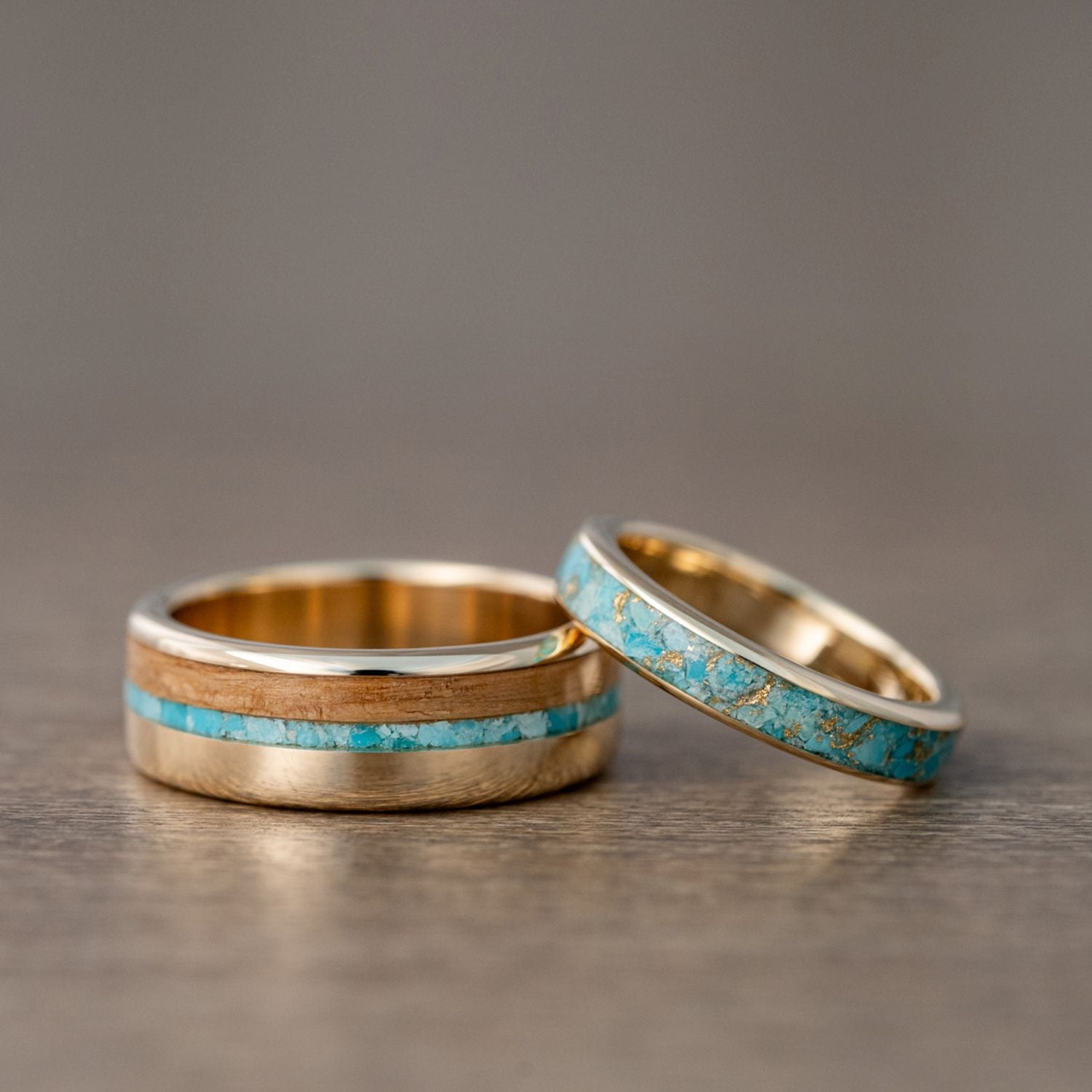 zoete smaak Ordelijk Roux The Reeves & Phoenix - Gold and Turquoise Wedding Ring Set – Rustic and Main