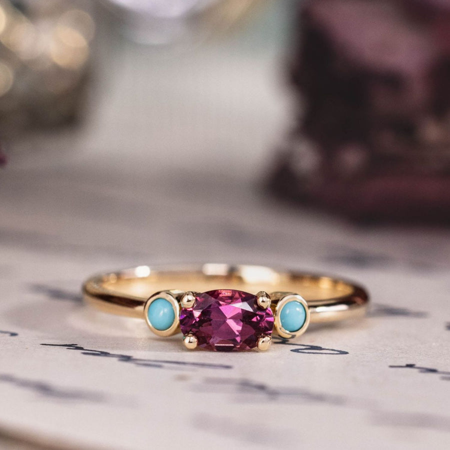 Garnet Engagement Rings | Deep Passion, Vintage Charm