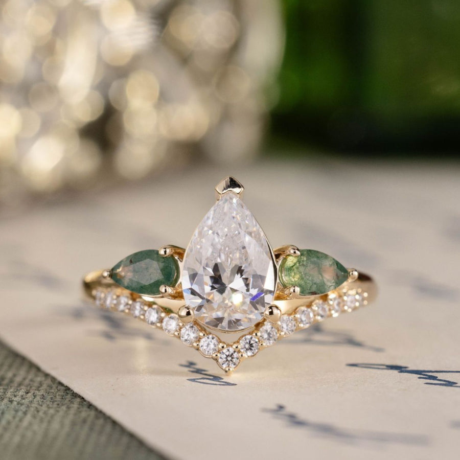 Art Deco Engagement Rings | Vintage Glamour Meets Modern Craft