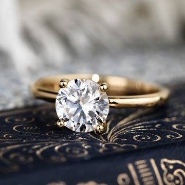 the-lora-round-solitaire-diamond-engagemnet-ring-brilliant-cut-nature-inspired-setting-yellow-gold