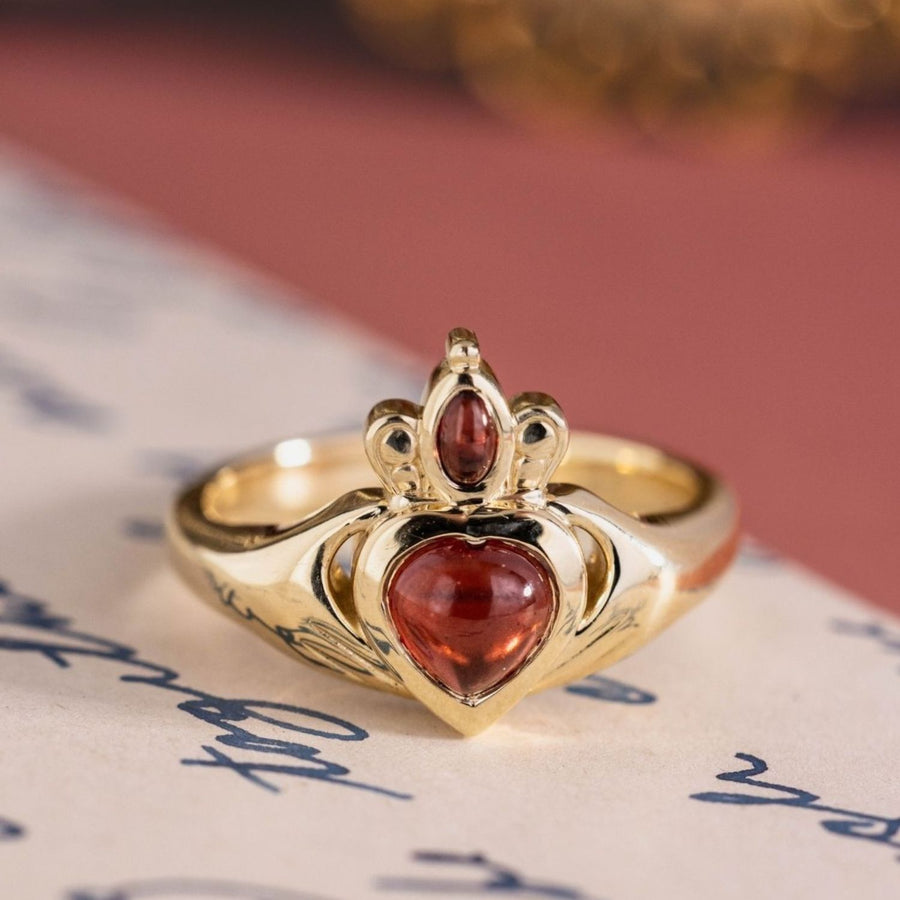 Heart Shaped Engagement Rings | Romance in Every Facet