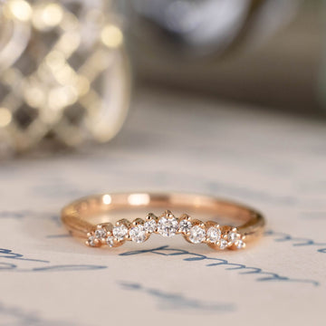 the-marian-delicate-curved-diamond-contour-band