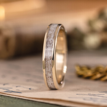 ::Shown in Yellow Gold | 4mm Wide | Medium Antler