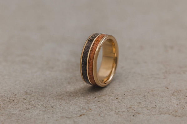 The Great War with a 14 karat Yellow Gold Band