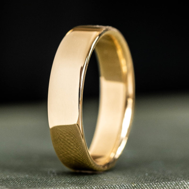 Order Men's ring Alluring World 6mm 585 White Gold | GLAMIRA.in