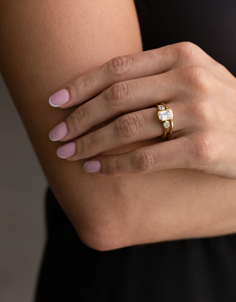 Solid Gold Contour Band for Emerald-Cut Rings