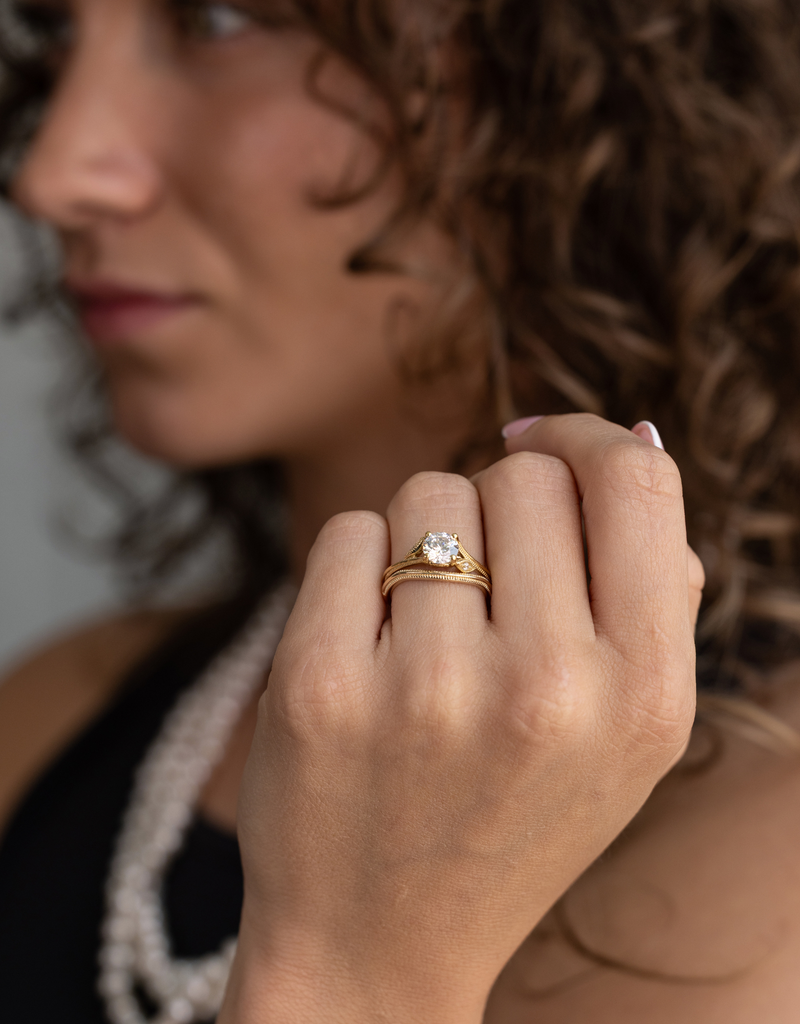 Vintage Solid Gold Contour Band with Milgrain