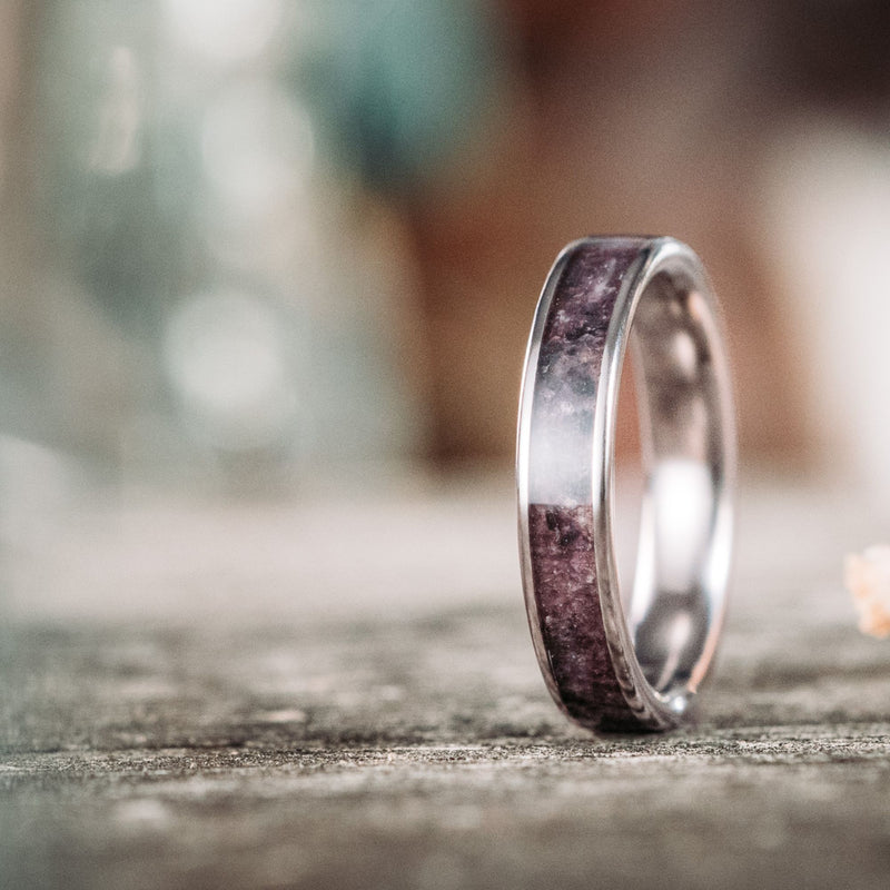 ::This lifestyle photo represents the product being sold, the first two images showcase the real photos of the ring you’ll receive