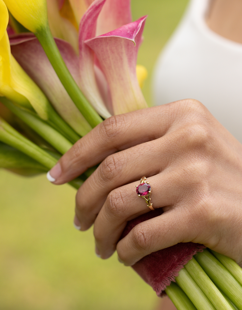 Oval Rhodolite Garnet Solitaire