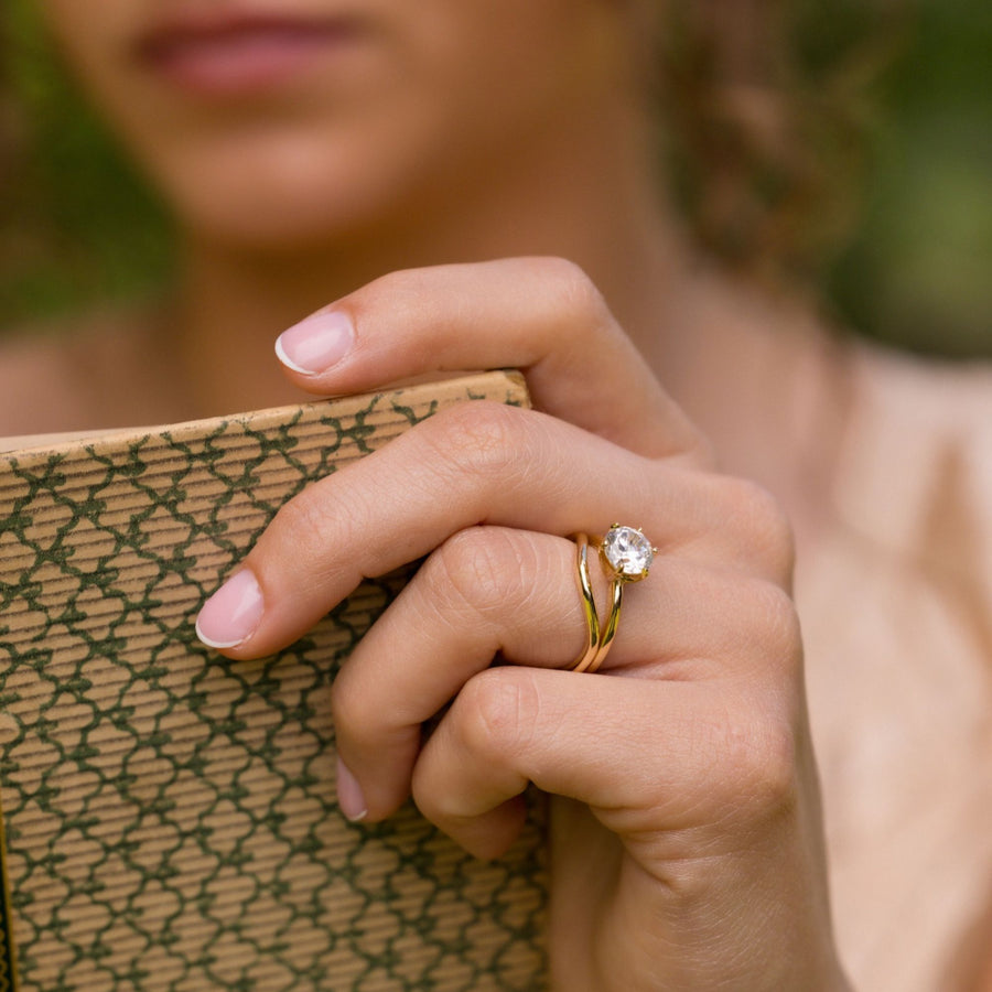 Harper-Lumen-Round-Diamond-Solitaire-Engagement-Ring-Contour-Band-Gold-Bridal-Set-Rustic-And-Main