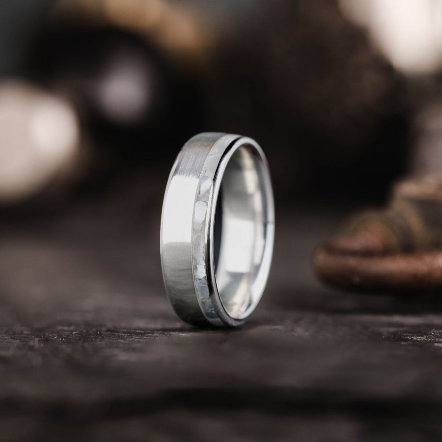 ::Shown in 7mm Wide | Silver