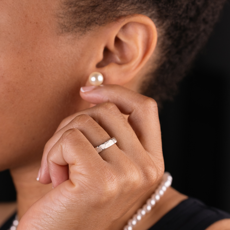 :: Shown in 4mm Wide | Silver