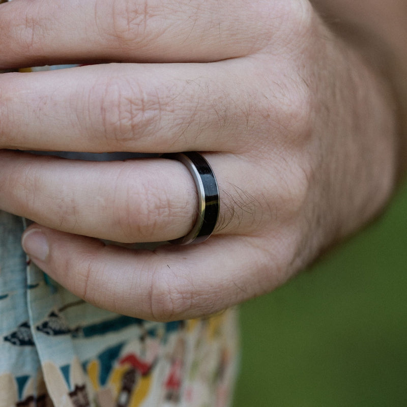 ::This lifestyle photo represents the product being sold, the first two images showcase the real photos of the ring you’ll receive.