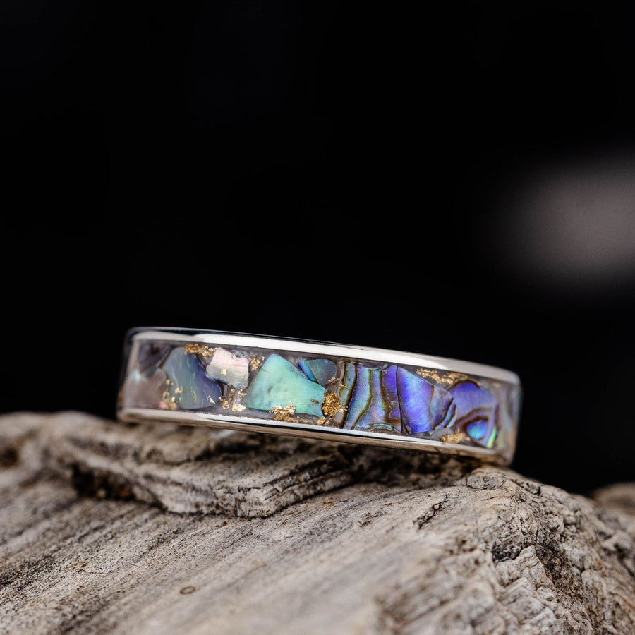 the-isle-womens-solid-gold-ring-abalone-shell-gold-flakes