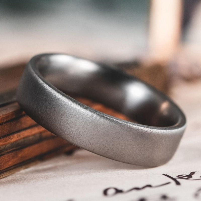 ::This lifestyle photo represents the product being sold, the first two images showcase the real photos of the ring you’ll receive.