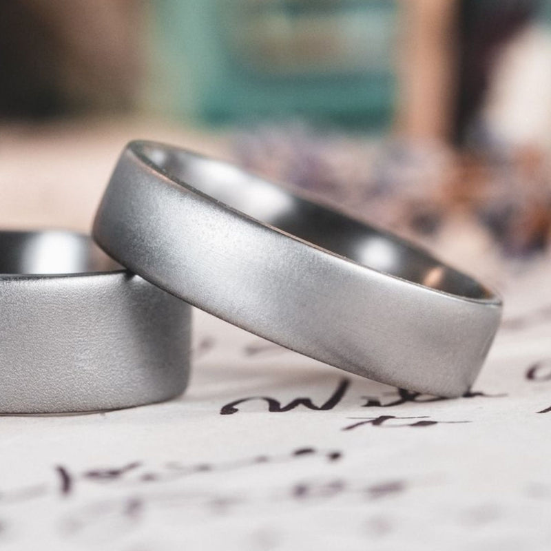 ::This lifestyle photo represents the product being sold, the first two images showcase the real photos of the ring you’ll receive.