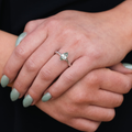amdir-engagement-ring-marquise-green-sapphire_7