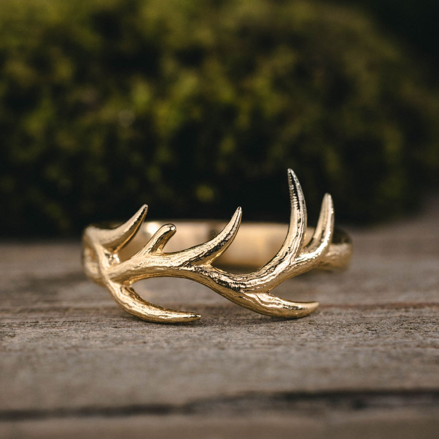 antler-inspired-mens-wedding-band-the-glade-rustic-and-main