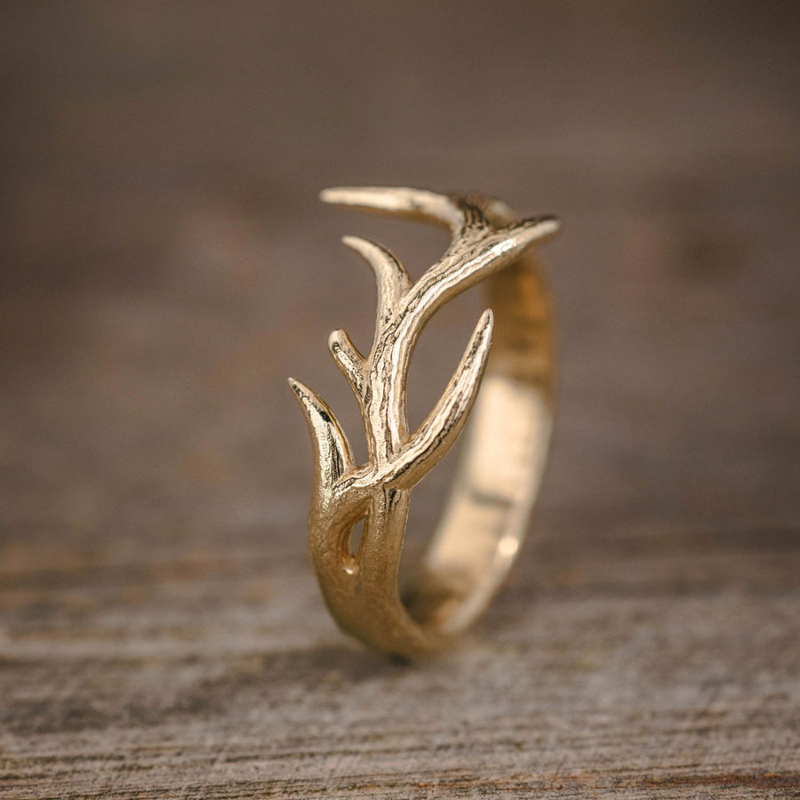 antler-inspired-mens-wedding-band-the-glade-rustic-and-main