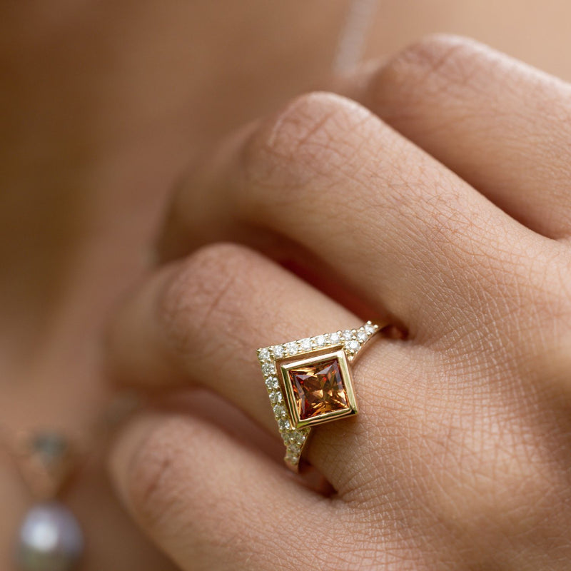 art-deco-princess-cut-padparadscha-pink-orange-sapphire-diamond-orientation-bezel-set-geometric-diamond-accent-the-eileen-rustic-and-main