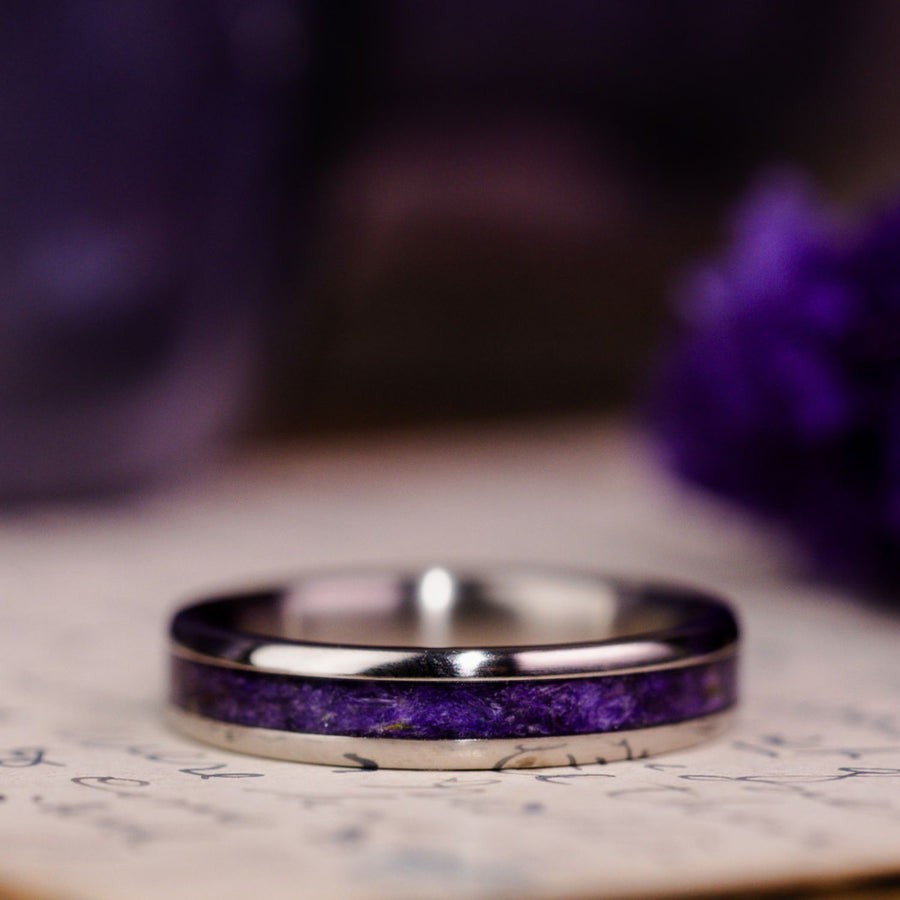 cassatt-womens-titanium-ring-lavender