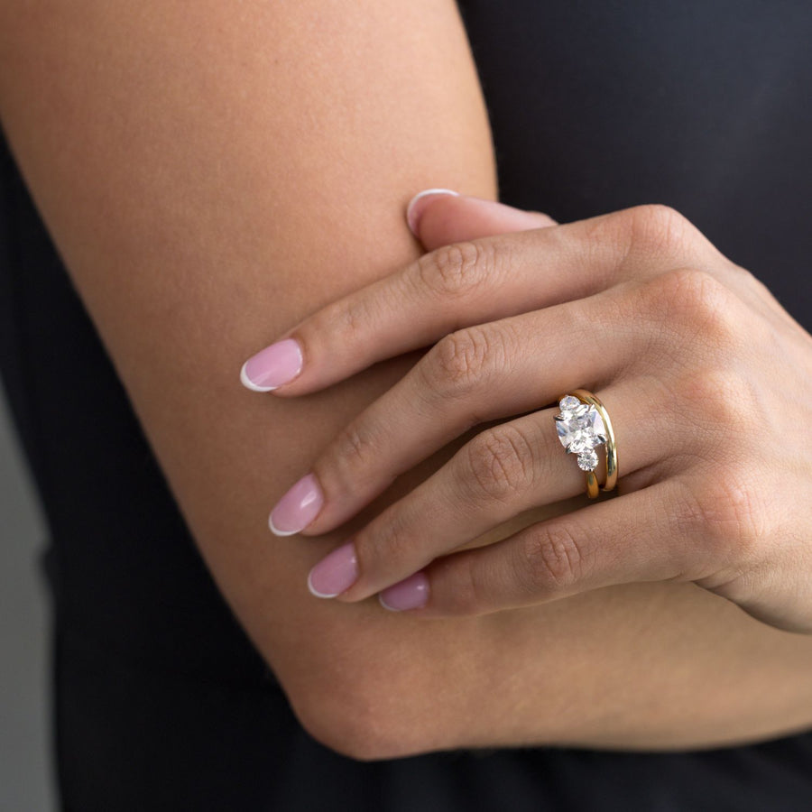 classic-solid-gold-contour-band-the-june-rustic-and-main