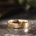 edisto-womens-hammered-gold-wedding-band