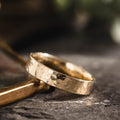 edisto-womens-hammered-gold-wedding-band