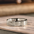 :: Shown in 4mm Wide | White Gold