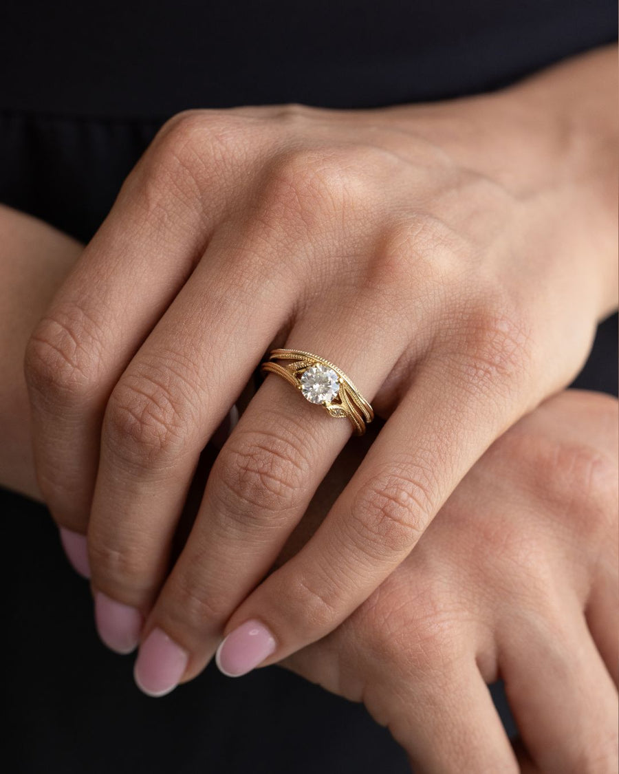 fleuris-alouette-contour-wedding-band-ring-engagement-ring-bridal-set-rustic-and-main