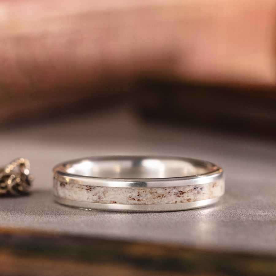 :: Shown in 4mm Wide | Silver
