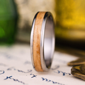in-stock-the-angels-share-mens-titanium-wedding-band-whiskey-barrel-wood-size-12-6mm-wide