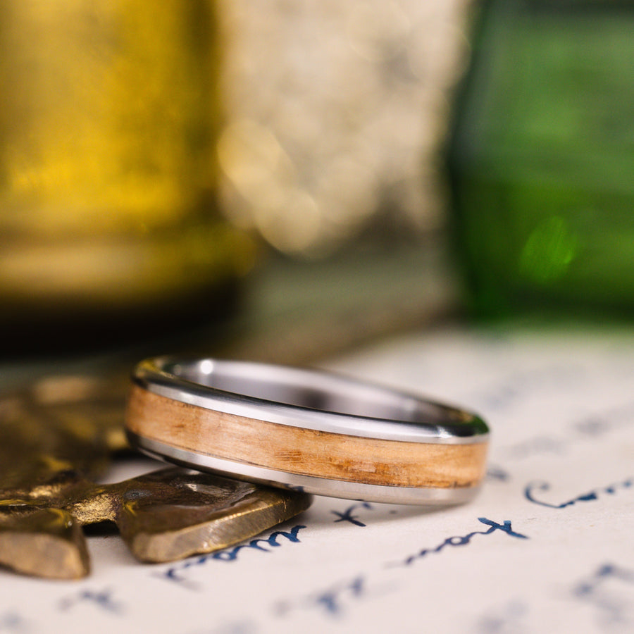in-stock-the-angels-share-mens-titanium-wedding-band-whiskey-barrel-wood-size-12-6mm-wide_2