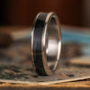 in-stock-the-speakeasy-mens-black-whiskey-barrel-wood-titanium-wedding-band-size-7-5mm-wide