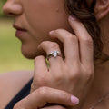The Julia & Bea | Pear-Shaped Diamond Solitaire & Scalloped Diamond Contour Bridal Set