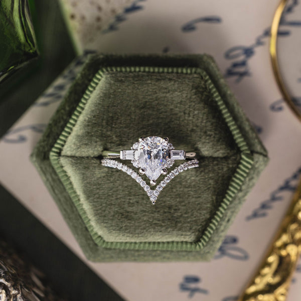 juno-pear-shaped-diamond-engagement-ring-accent-diamonds-vesper-contour-band-rustic-and-main