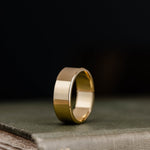 ::Shown in 10k Yellow Gold | 8mm Wide