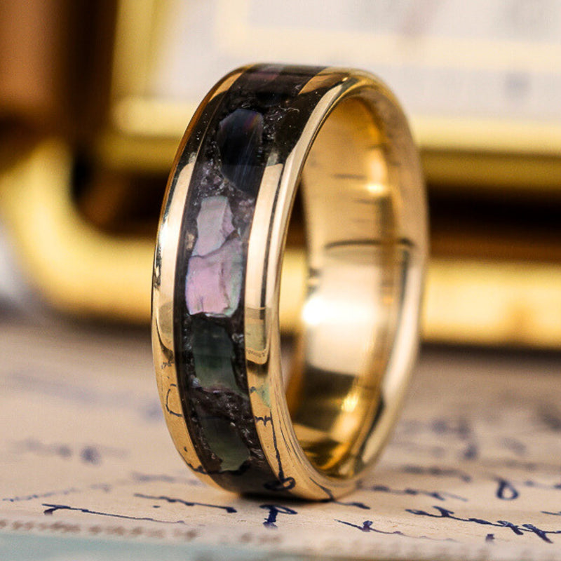 The Dark Tide | Men's Gold Wedding Band with Black Mother of Pearl