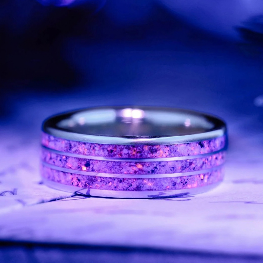 ::Shown in 8mm Wide | Yellow Gold