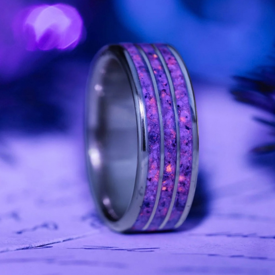 ::Shown in 8mm Wide | Yellow Gold