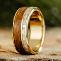 :: Shown in 18k Yellow Gold | 8mm Wide