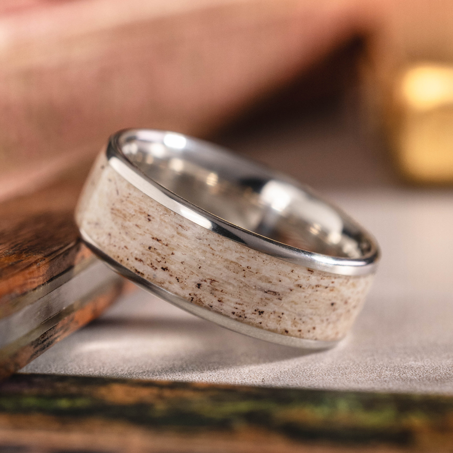 ::Shown in 8mm Wide | Silver