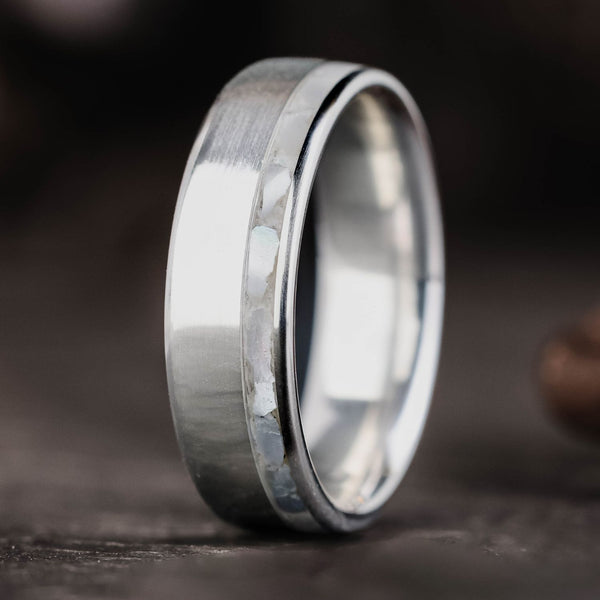 ::Shown in 7mm Wide | Silver