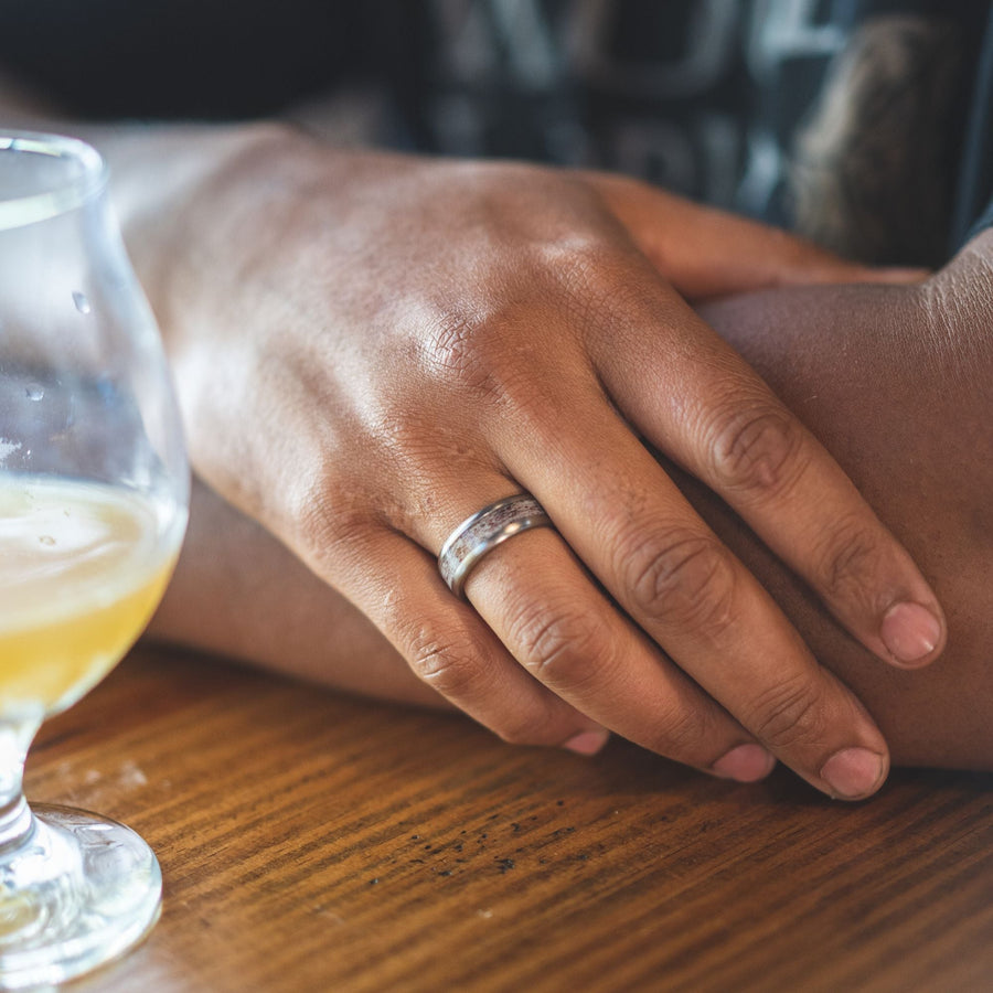 ::This lifestyle photo represents the product being sold, the first image showcases the real photo of the ring you’ll receive.