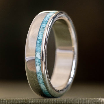 ::Shown in 10k White Gold | 6mm