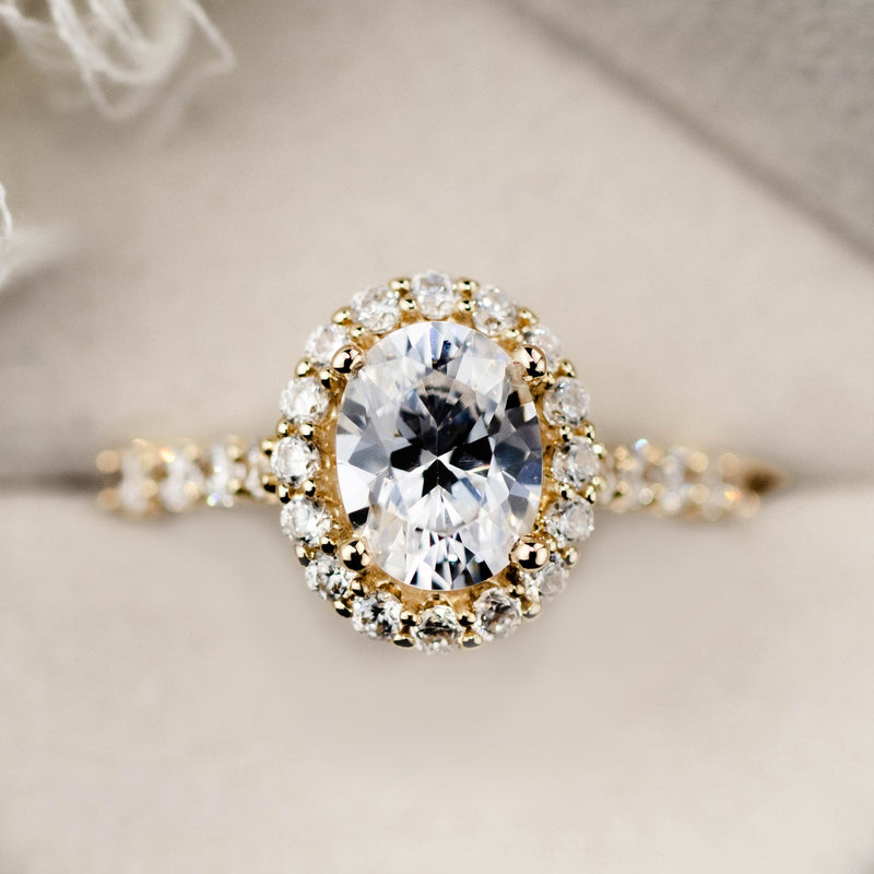 The Juliette - Oval Halo Diamond Engagement Ring with Pavé Diamond Setting