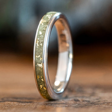 ::Shown in 10k White Gold | 4mm Wide