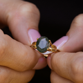 beatrix-gold-moss-agate-ring-on-hand-video